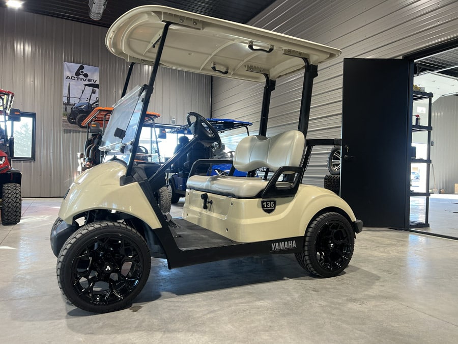 2017 Yamaha Drive 2 Gas - Upgraded Wheels